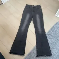 ハイウエスト フレアデニムパンツ ブラック Sのサムネイル