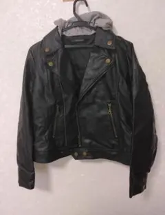 Item thumbnail for item fca183c6-8bec-4f28-9406-c06a64b671a1