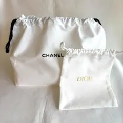【新品】シャネル　ロゴ巾着袋　ポーチ&　Dior　ロゴ　ミニ巾着袋ポーチのサムネイル