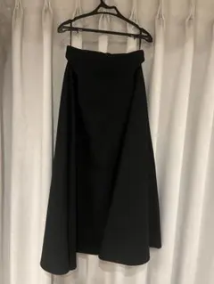 natural beauty basic 黒フレアスカート