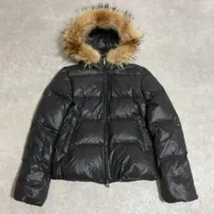 【美品】デュベティカ　ダウンジャケット　ラクーンファー　ブラック　Adhara