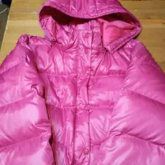 フード付きピンク　ダウンジャケット