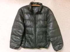 93599 ユニクロ　プレミアムダウンウルトラライトジャケット　緑　M