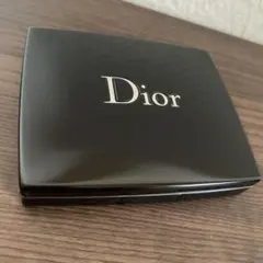 Dior サンク クルール 837 デビリッシュ