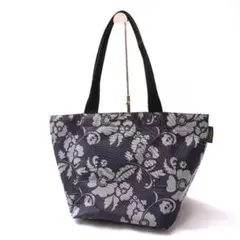 Item thumbnail for item 1c5bed21-2058-48b0-b0d5-6fbdf30c2e62