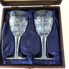 新品、未使用、ボヘミアグラス、 2個セット エッチング装飾 専用ケース付き