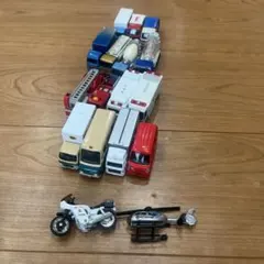 【がおがお様専用】トミカ　ミニカー　まとめのサムネイル