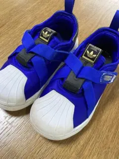 adidas スニーカー 青　15センチ
