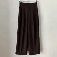 ジーユー GU タックワイドパンツ　ダークブラウン　(S)