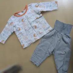 ミキハウス　ホットビスケッツ　総柄　パジャマ　80