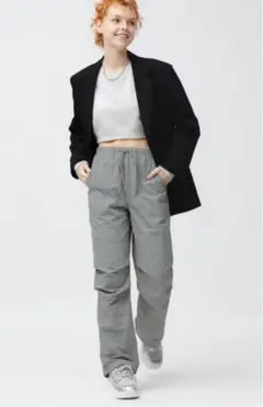 GU パラシュートパンツQグレー　Mサイズ