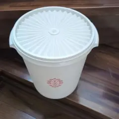 Item thumbnail for item 3533e1a5-970e-4d85-aeaa-95390c6d2712