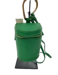 【新品・定価以下】Le Vernis　ショルダーバッグのサムネイル