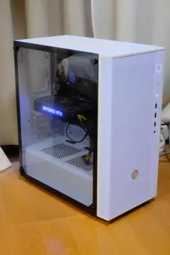 ホワイト ゲーミングPC RTX2060 Core i7/16GB/動画編集にも