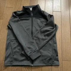 プーマ　ジャージ上着　男児140cm