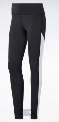 【新品未使用】Reebok ロゴ入り ブラック/ホワイト レギンス