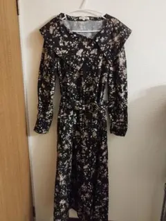 rienda 総柄ロングワンピース 黒 Fサイズ