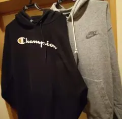 美品　Champion　パーカー　＋　NIKE　パーカー　サイズ2XL　2着