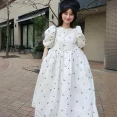Bibiy. QUEENY DRESS ビビィ 花柄ワンピース - メルカリ