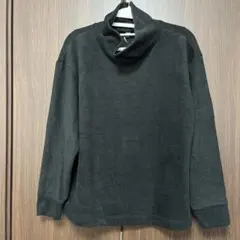 ユニクロ　ソフトニットフリースリブハイネックＴ