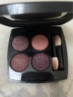 CHANEL レキャトルオンブルツイードアイシャドウパレット02(値下げ中)