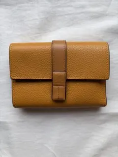 LOEWE ロエベ バーティカルウォレット 三つ折り財布のサムネイル