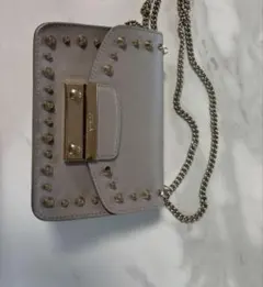 FURLA スタッズ付き グレー ショルダーバッグ