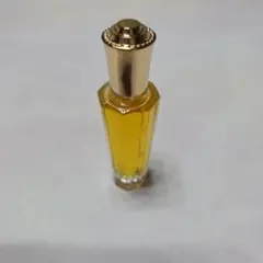 エスカーダ ジャルダン ソレイユ オードトワレ 香水 4ml - メルカリ