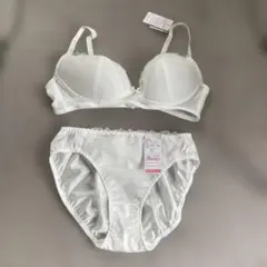 新品タグ付きナチュラル Soft Bra ブラジャー ショーツ セット LLのサムネイル