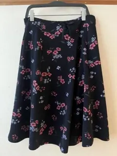 フェルゥ　スカート　レディース　花柄　可愛い　膝丈　Feroux オンワード