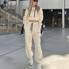 Item thumbnail for item 8b86db19-076a-4bc7-8725-a5e6d9d50917