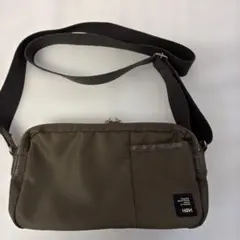 HeＭ　ショルダーバック
