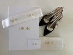 Item thumbnail for item 2a4b9cee-f3f7-49ad-9041-60b85e2c635a