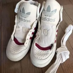 S19.20 adidas ハイカットスニーカー