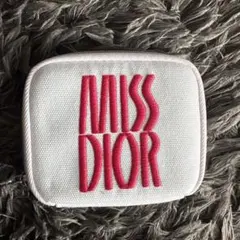 Dior Miss Dior ノベルティ品　ミスディオール　ポーチ　香水サンプル