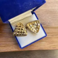 avonのイヤリング