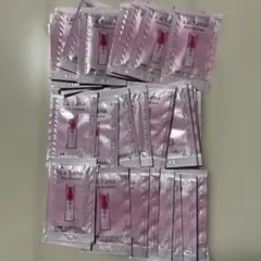 新品ラサーナヘアエッセンストリートメントしっとり2ml×30