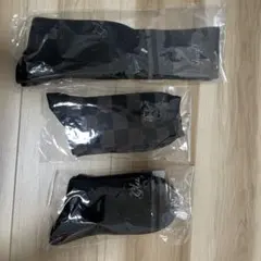 黒とチェック柄のソックス 3足セット
