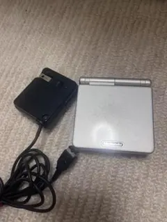 Nintendo Game Boy Advance SP シルバー