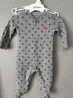 jordan ロンパース　0-3ヶ月