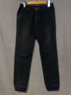 グレー ジョガーパンツ