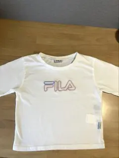 FILA Tシャツ ホワイト　ほぼ未使用　女の子 スポーツ　かわいい　150のサムネイル