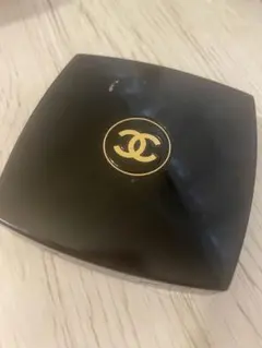 CHANEL レ キャトル オンブル 937 オンブル ドゥ リュンヌのサムネイル