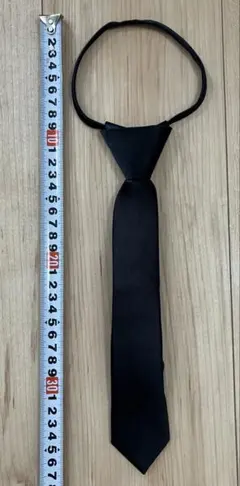 子供用ネクタイ 黒 約30cm アジャスター付き
