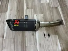 Akrapovic カーボンサイレンサー＆中間パイプ M-HAP015のサムネイル