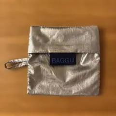 バグー　ポーチのみ　シルバー