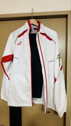 asics アシックス　ウィンドブレーカー　傷・汚れあり