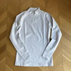 美品✨アンダーアーマー ハイネック MD ホワイト