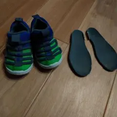 NIKE キッズ スニーカー ノーヴィス16