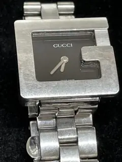 【稼働品】GUCCI グッチ レディース腕時計 スクエア 黒文字盤